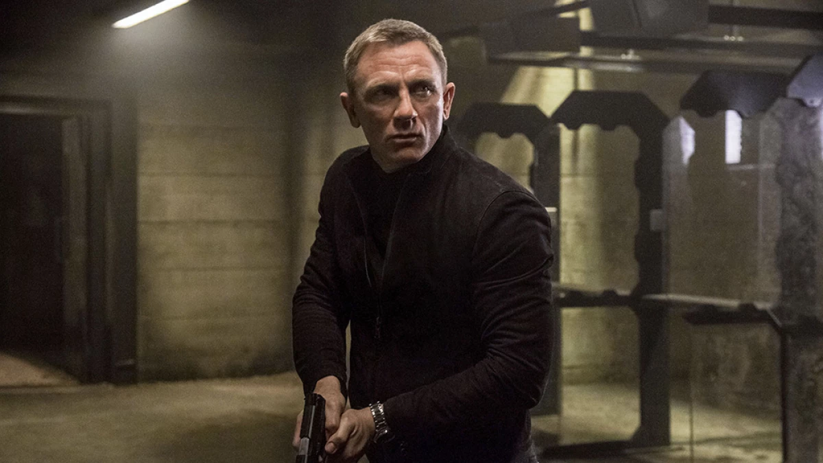 Daniel Craig