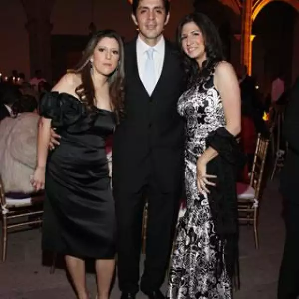 Maricarmen Lara,Ricardo Martínez y Ana Patricia Lara