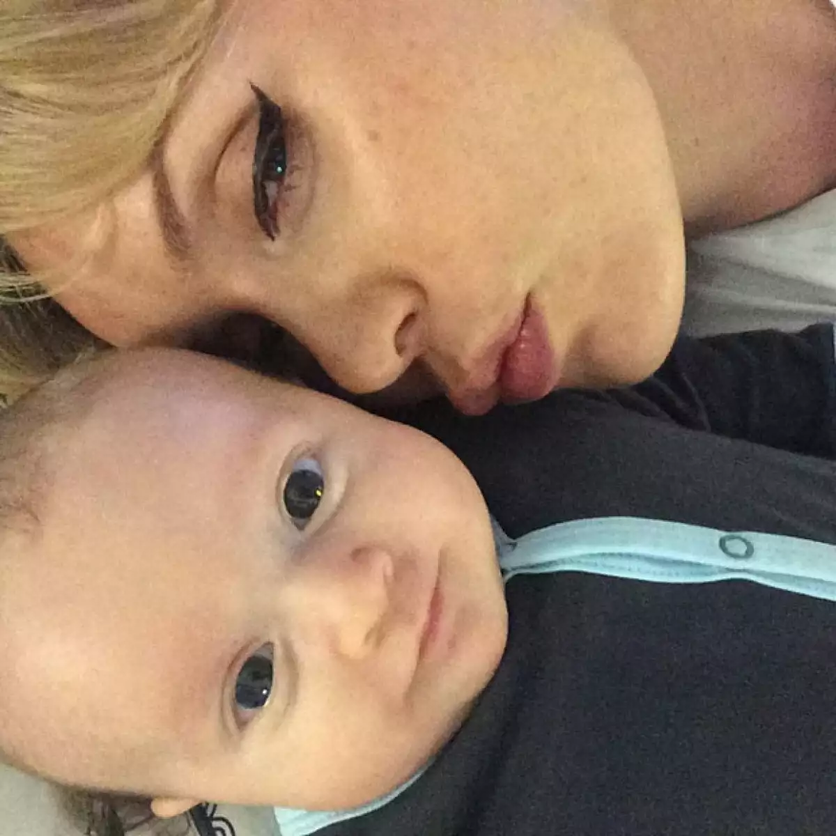 "My baby. Jaime Camil Balvanera. 41 días"