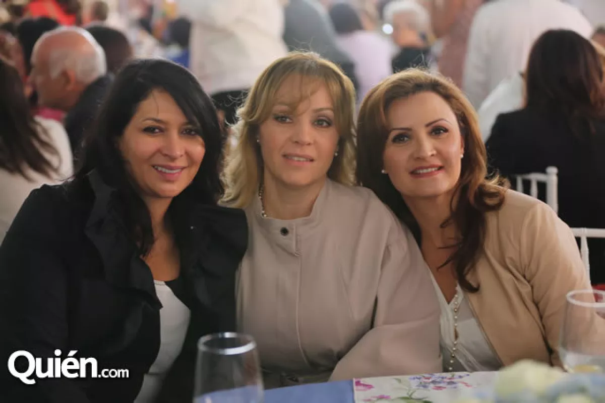 Laura Vargas,Maritza Rivera,Elisa Rivera