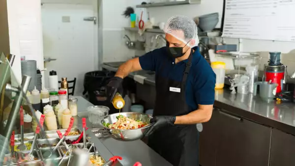 esperan salario minimo de 300 pesos en 2026