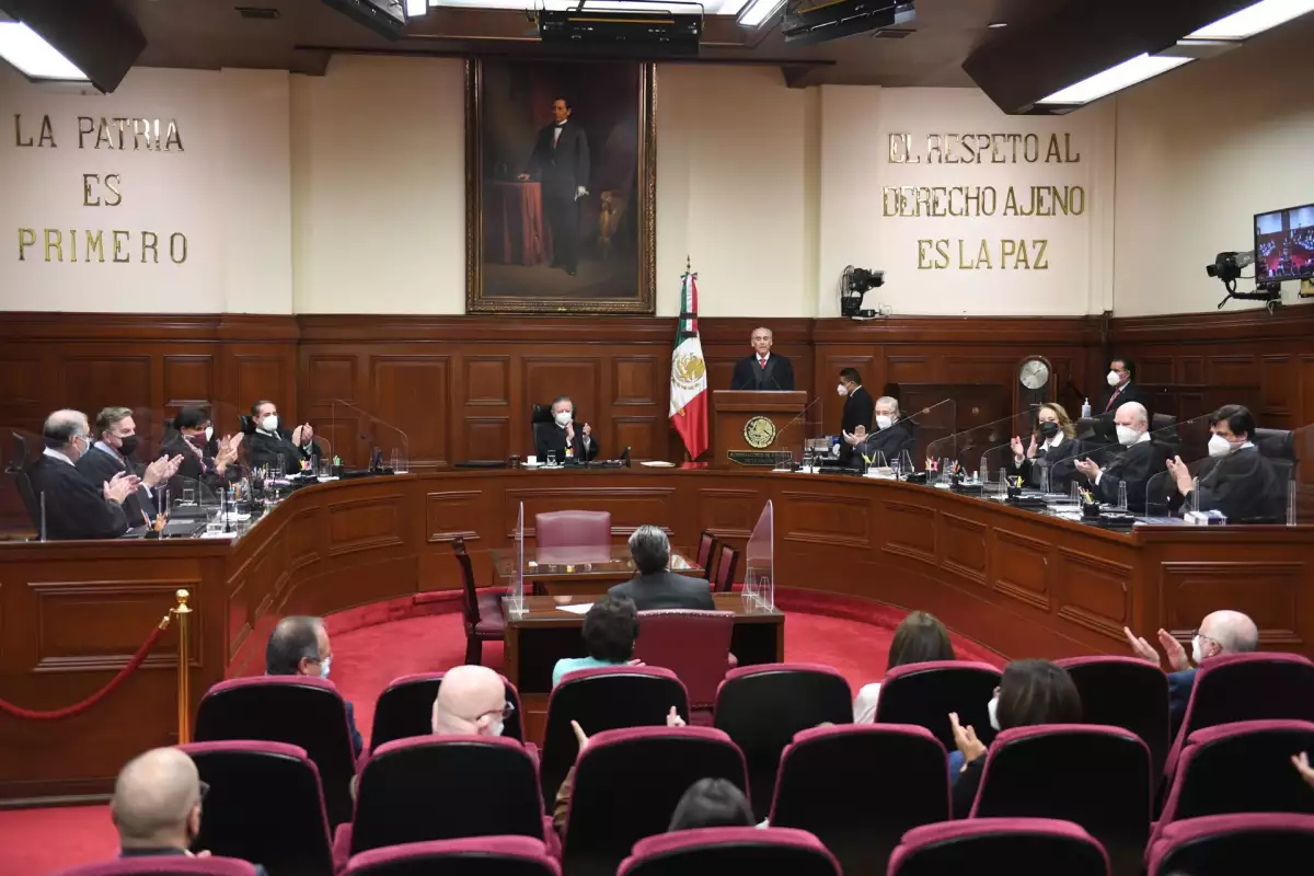El pleno de la Suprema Corte de Justicia de la Nación (SCJN) despidió al ministro José Fernando Franco González Salas