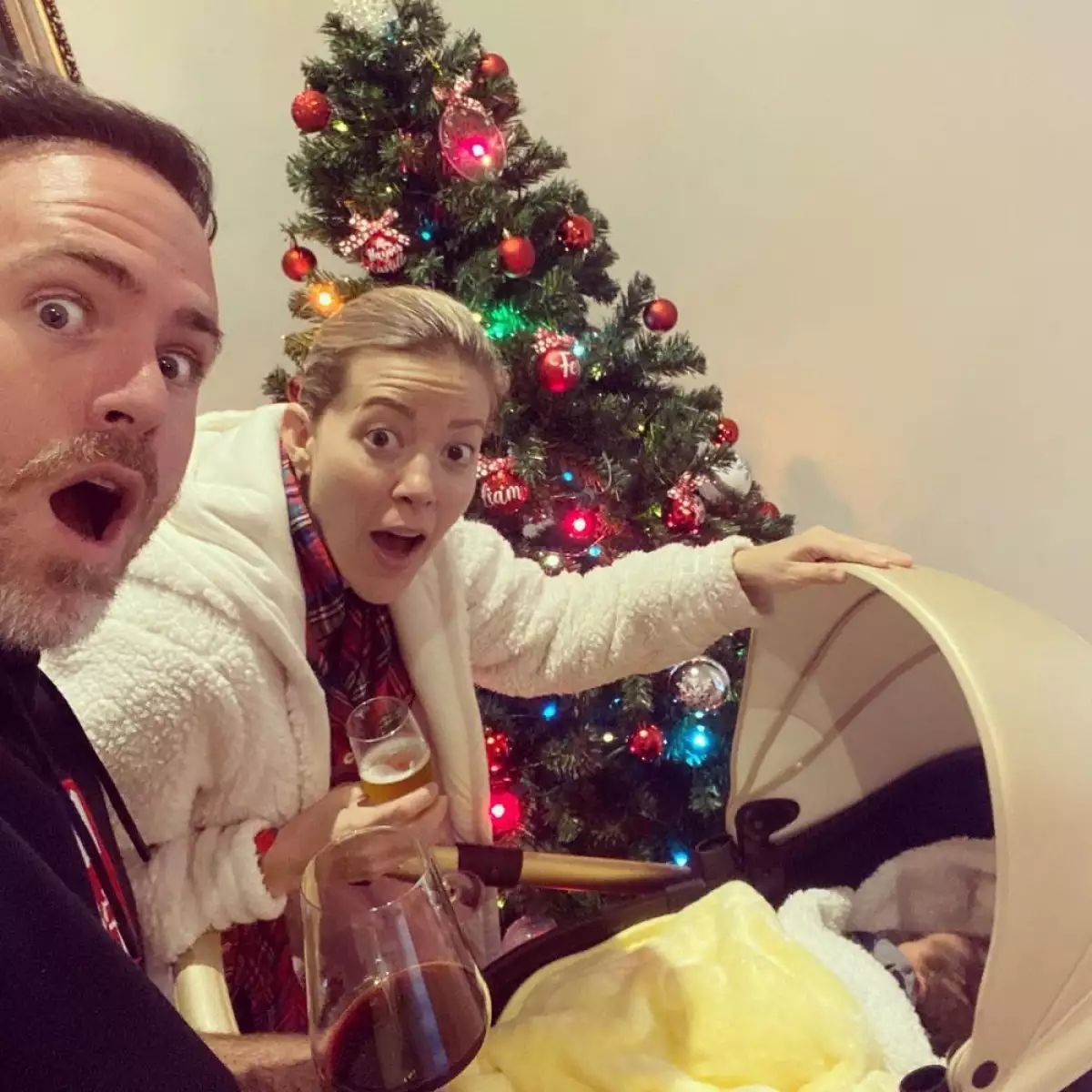 Erik Hayser y Fernanda Castillo