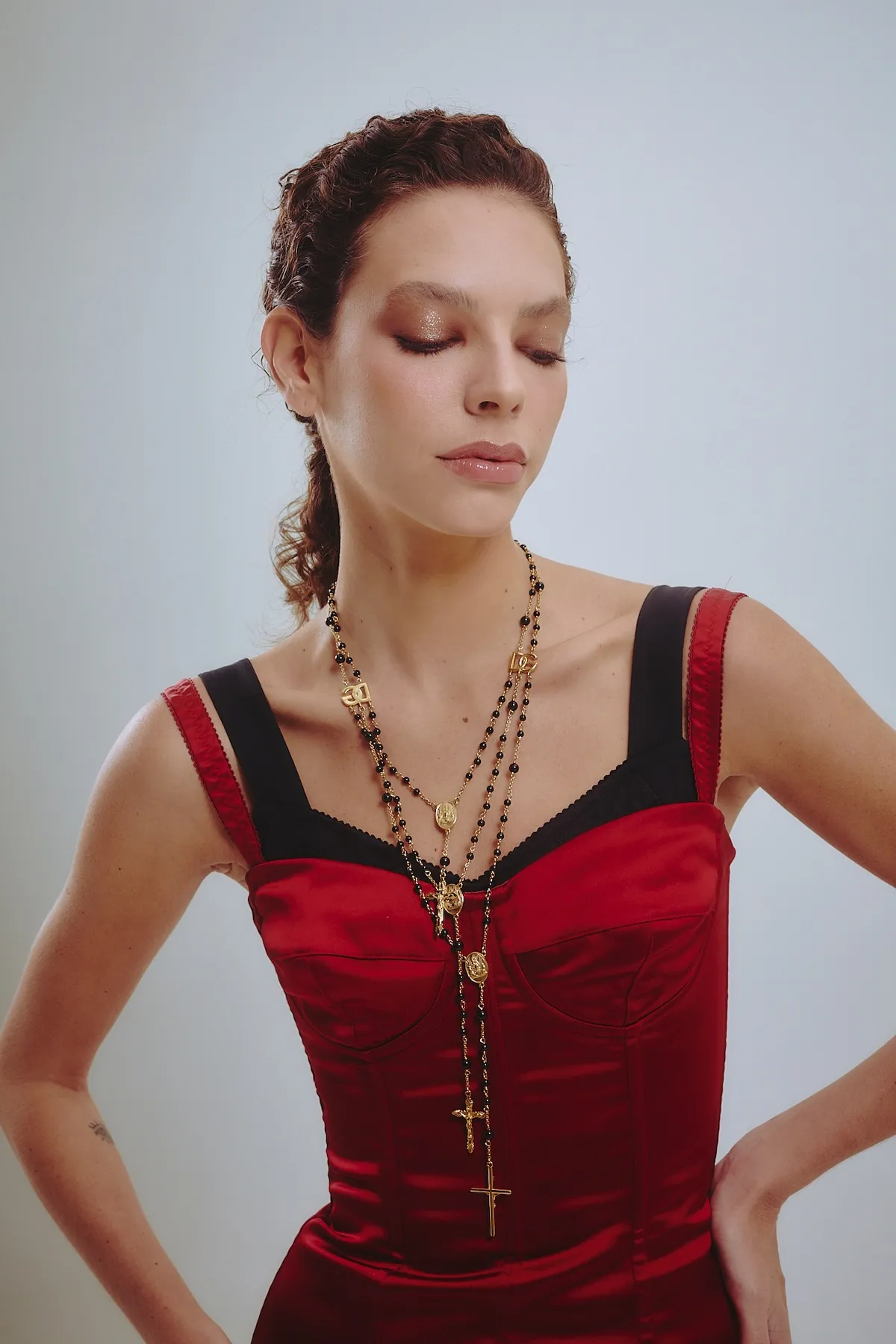 ¿Tienes planes para hoy y no sabes cómo maquillarte? Te dejamos inspo con su paso a paso para que luzcas increíble