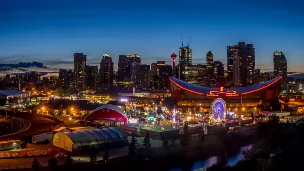 Panorámica de Calgary y el Stampede
