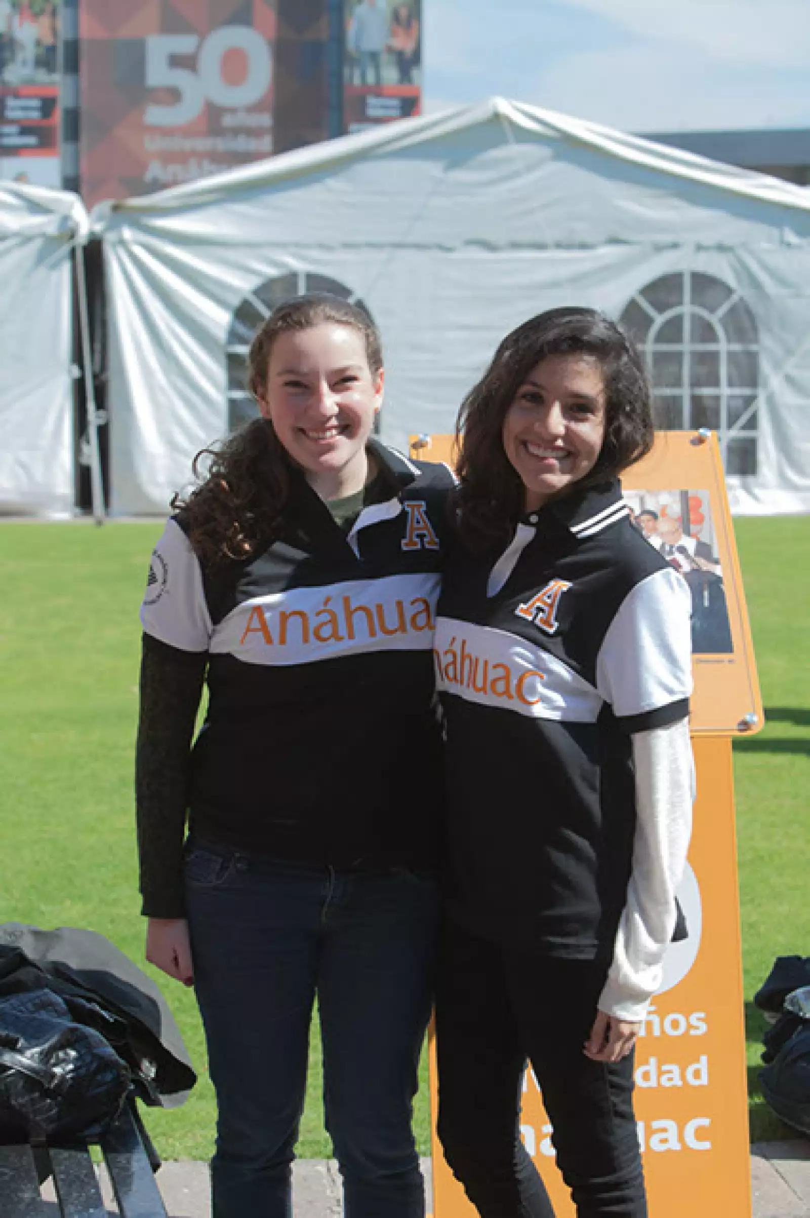 Regina Formoso,Fernanda Mejí­a