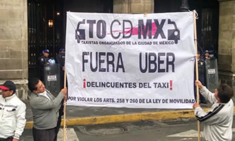 El jefe de gobierno del DF, Miguel Ángel Mancera, negó que haya una persecusión contra Uber y Cabify. (Foto: Jorge Eduardo Gómez )