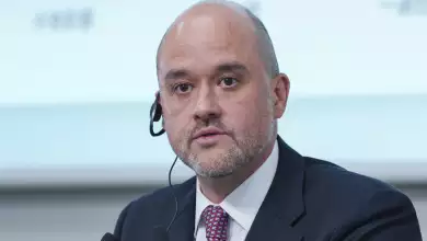 El primer mexicano en dirigir Nissan supera las peticiones de renuncia de accionistas y comienza a dar resultados 