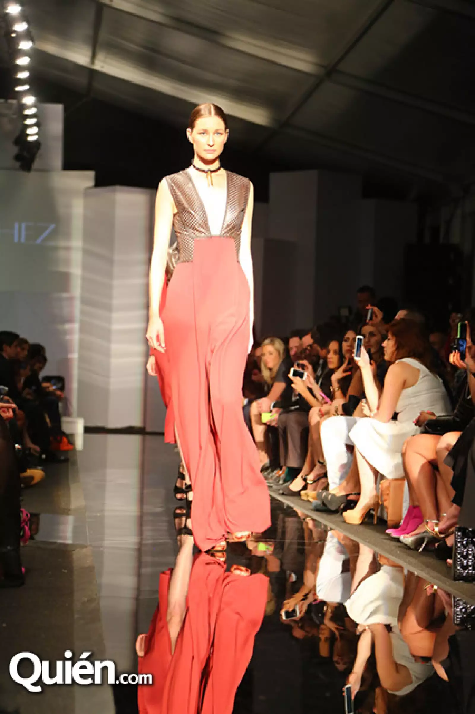 Colección Ángel Sánchez. Final Elle México Diseña.