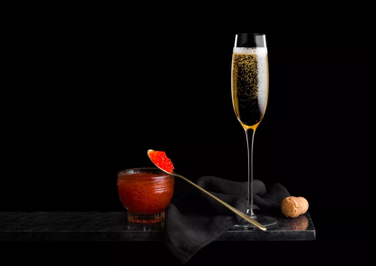 Caviar y champagne