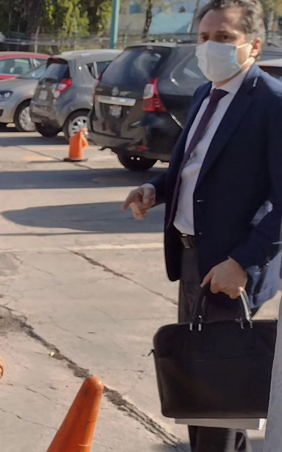 Emilio Lozoya Austin, exdirector de Pemex, compareció ante un juez en el Reclusorio Norte como parte de las investigaciones del caso Odebrecht.