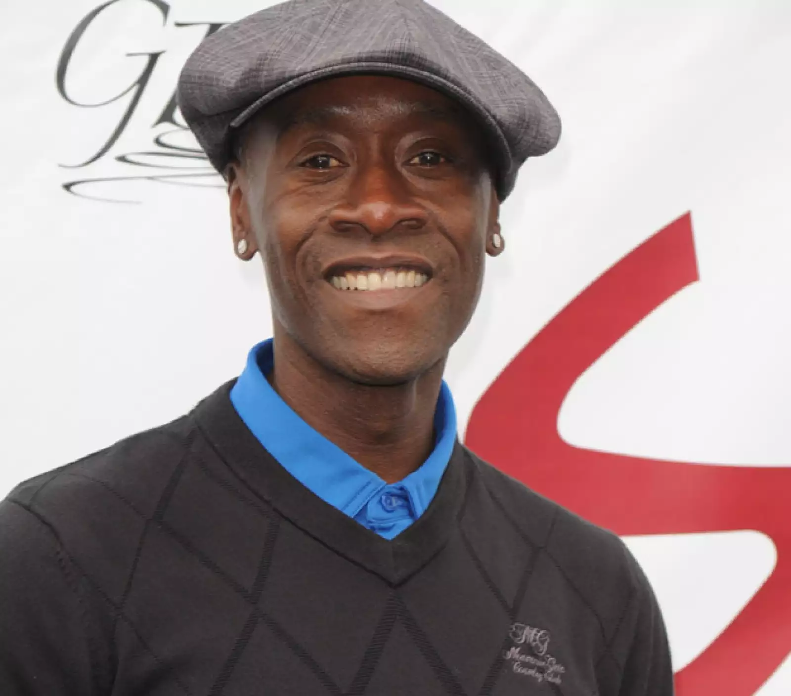 El inseparable de Iron Man, Don Cheadle, también conocido como War Machine.