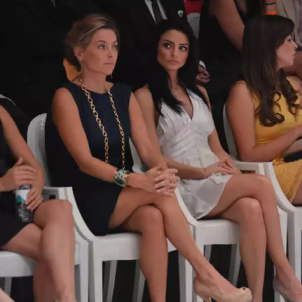 Dominika Paleta,Aislinn Derbez