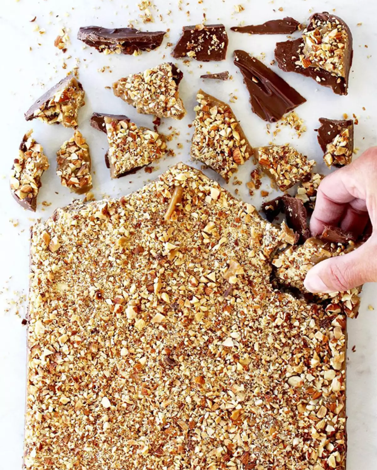 Aunque es un guily pleasure, la almendra y el chocolate juntos saben deliciosos.