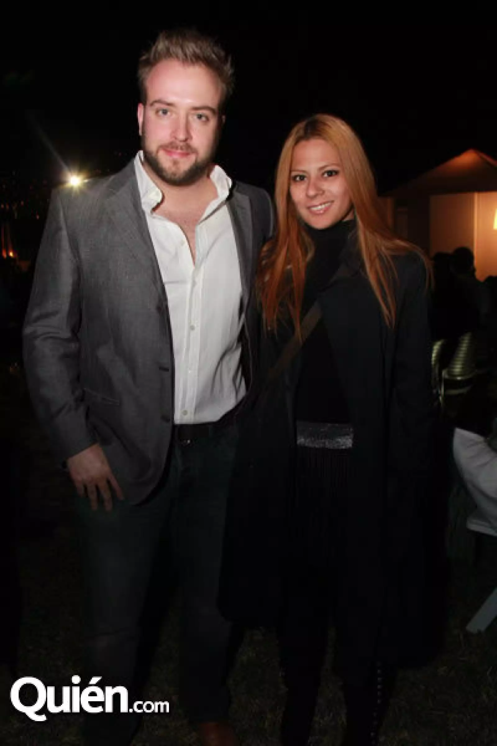 Alexander Sthweitzer y Cinthia de la Torre