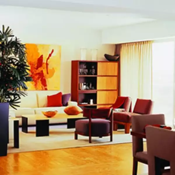 Los interiores y acabados son elegantes y acogedores.