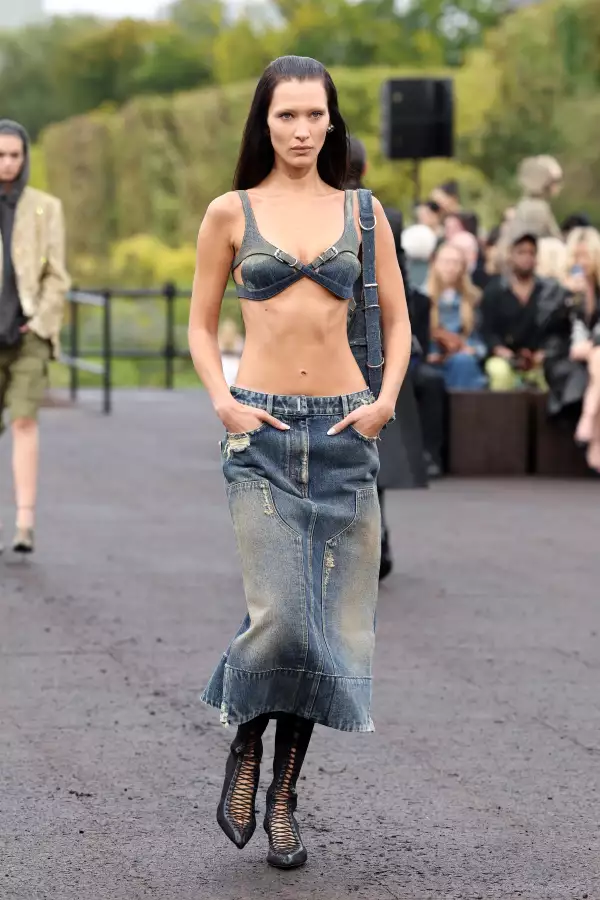 bella-hadid-semana-de-la-moda-de-paris-givenchy