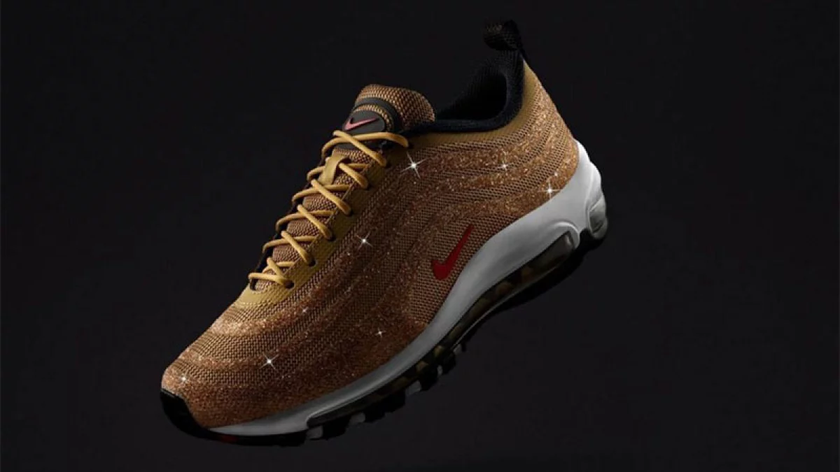Nike Air Max 97 con cristales Swarovski. (Foto: Cortesía de la marca)