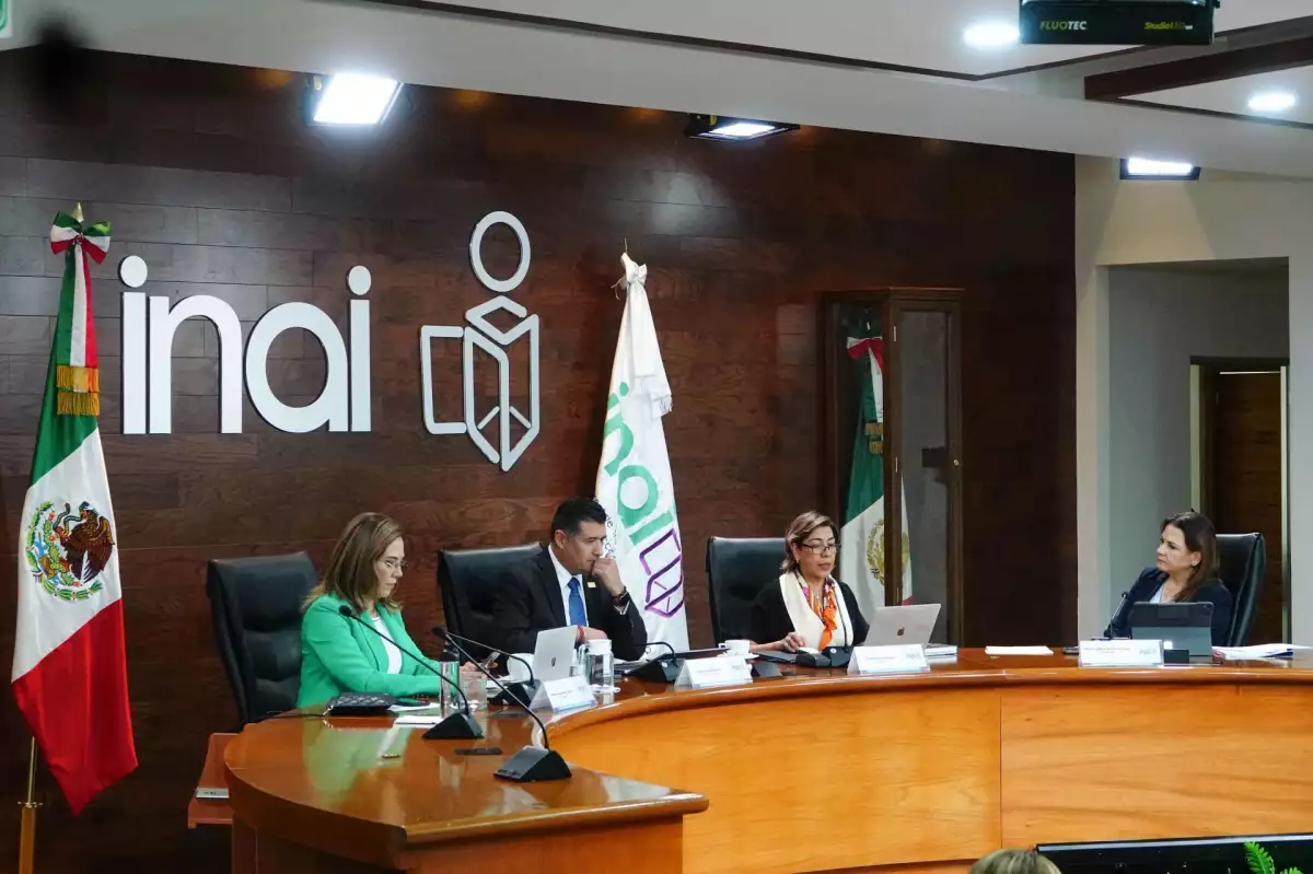 ¿Qué organismos autónomos podrían desaparecer en México?