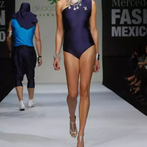 MBF Pasarela Delia González