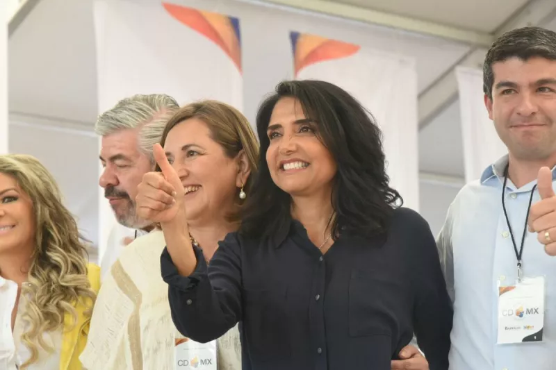 Barrales arranca campaña