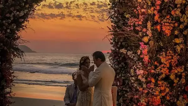 Boda de Claudia Álvarez y  Billy Rovzar