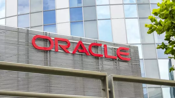 Oracle despide a m