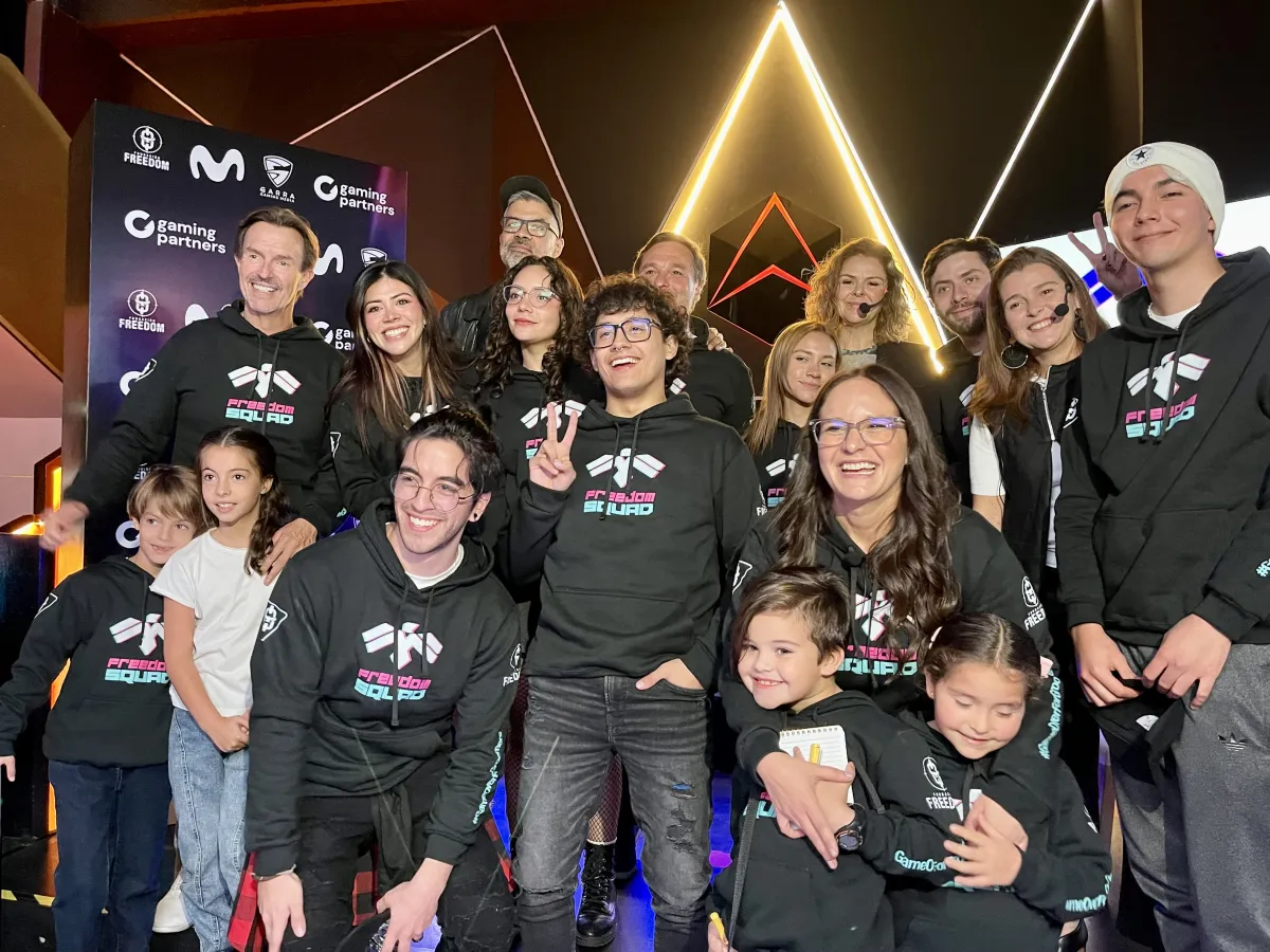 Conoce Freedom Squad: Héroes Tras las Pantallas
