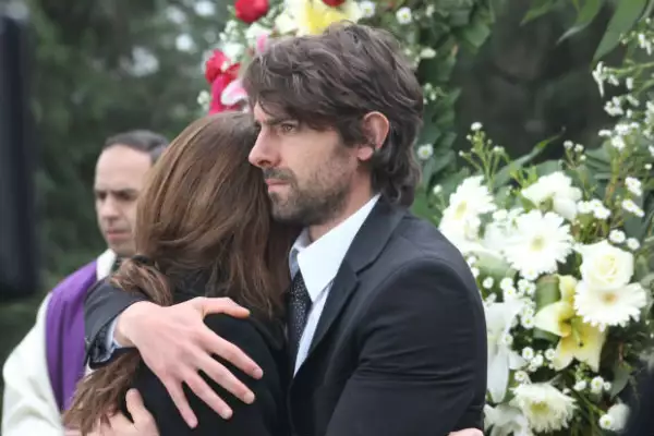 El actor es un periodista decidido a llegar hasta las últimas consencuecias por llegar a la verdad.