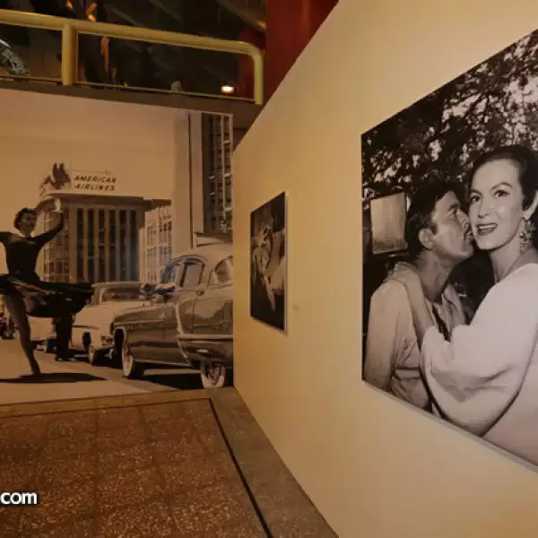 Exposición de Héctor García,Crónicas del Espectáculo