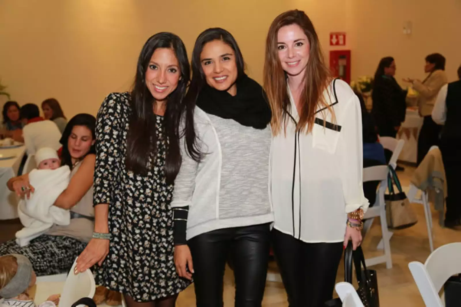Marcela Arechiga,Paula Castro y Marcela Castro