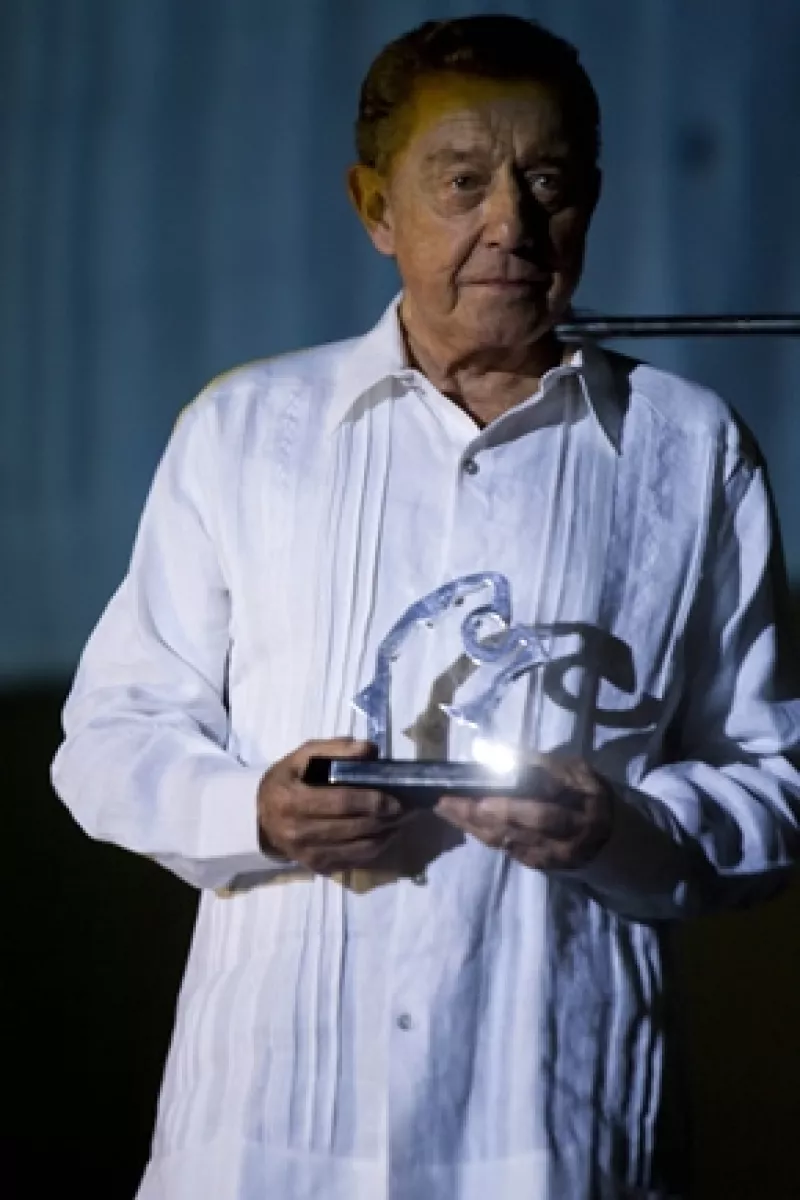 El ex Gobernador de Veracruz fue homenajeado durante el 5to. Festival de Cine de Acapulco (FICA), durante su discurso pidió a la comunidad cinematográfica evitar la huída de talento.