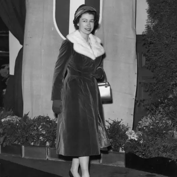 Royalty - Queen Elizabeth II - Liverpool Street Station, London