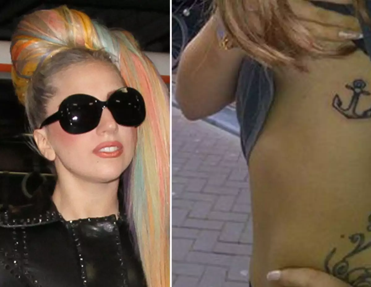 Lady Gaga publicó una imagene en su página de internet de su nuevo tattoo.