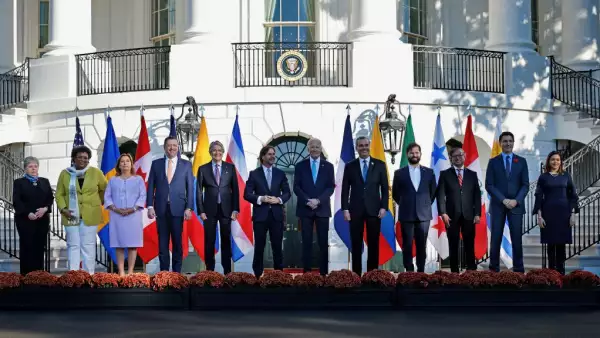 Biden y líderes de AL