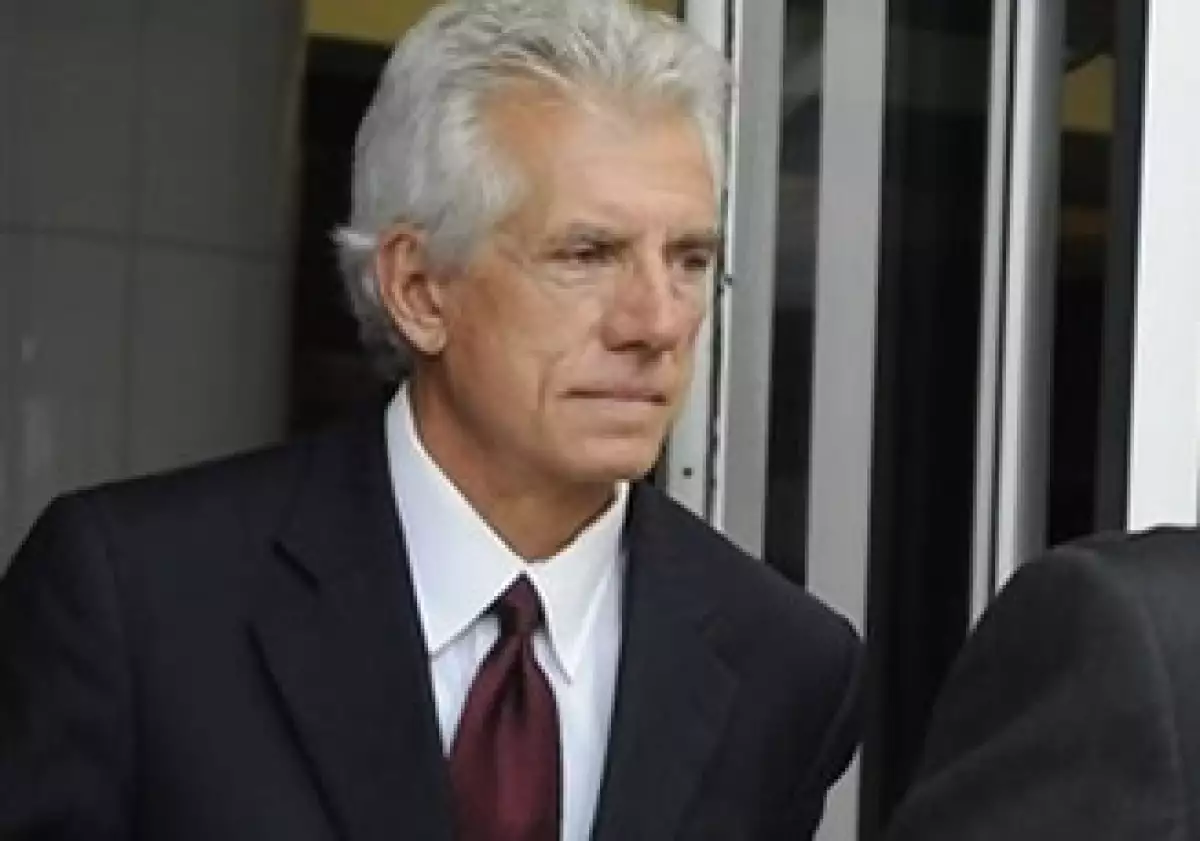 James Davis, ex presidente financiero de Stanford International Bank, se declarará culpable de participar en un fraude. (Foto: AP)