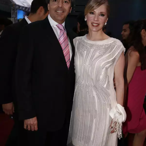 Lorenzo Lazo y su esposa, Edith González