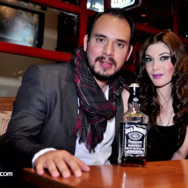 Daniel Osuna y Estefanía Peterson