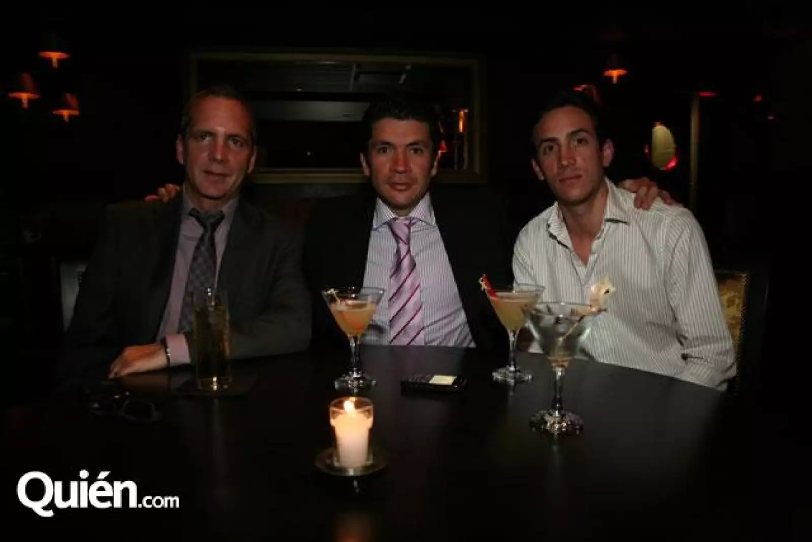 Luigi Santos,Alberto Peláez,Diego Mendiolea