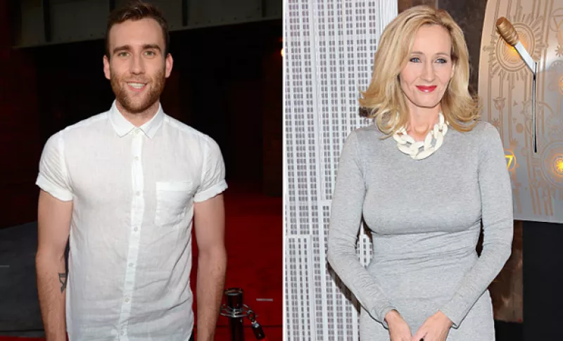 El guapo actor Matthew Lewis envió una nota de felicitación publicada en Time Magazine para la escritora que dio vida a los personajes de Harry Potter.