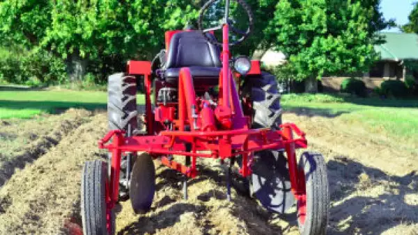 tractor_oggun_concept