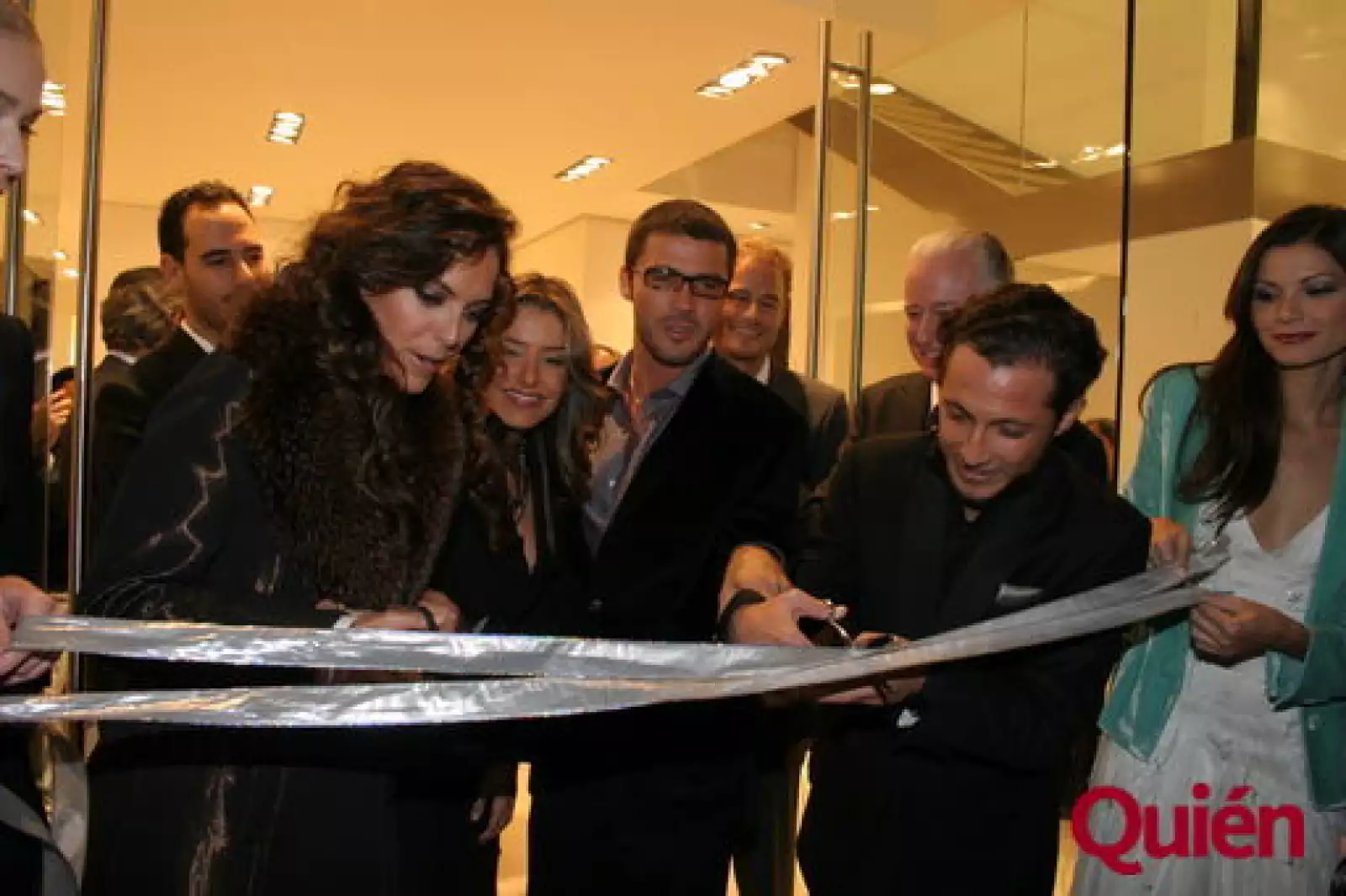 Ana Gabriela Peralta, Edith Serrano, Leonardo Garcia, Isaac Bissu