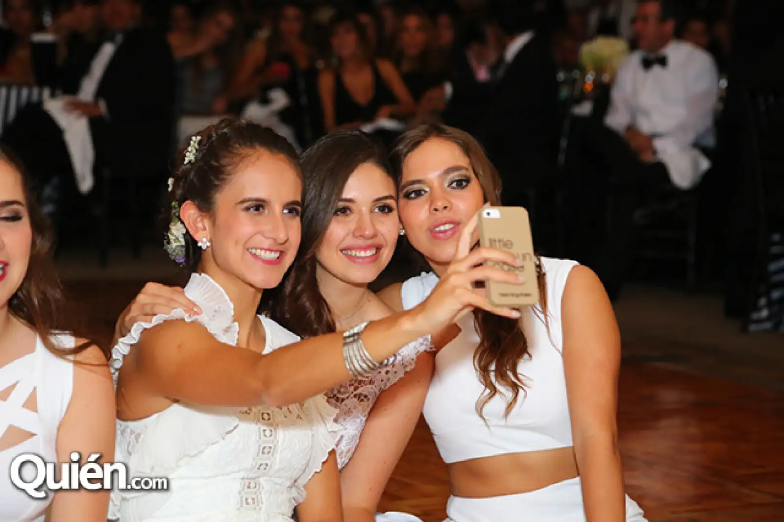 Fernanda Tovar,María José del Cueto y Ana Paula Puig