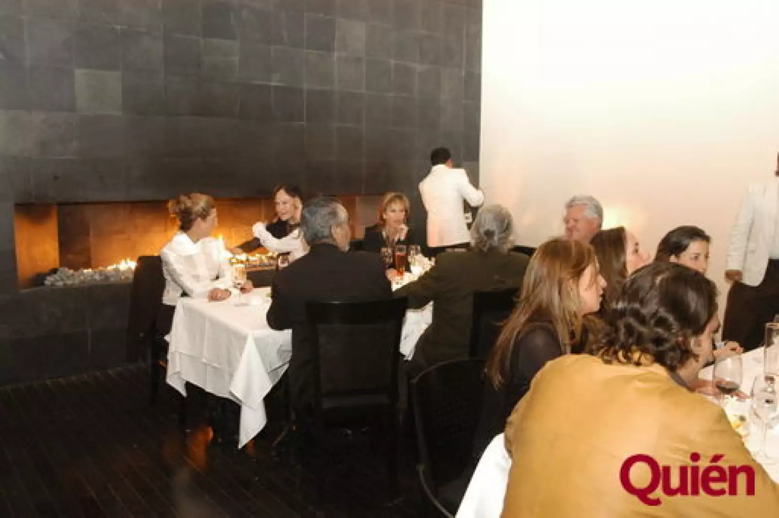 Aspectos. Inauguración del restaurante Philippe