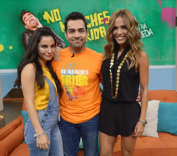 Martha Higareda y Omar Chaparro protagonizaron 'No manches Frida'