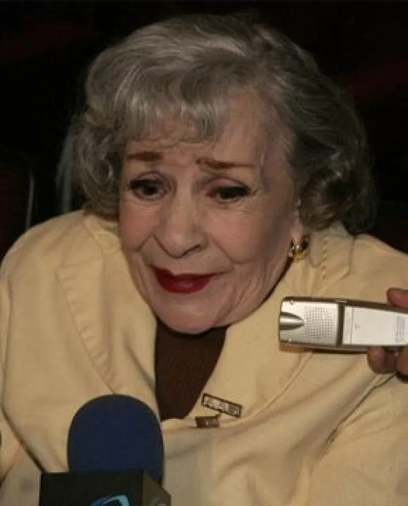 El velorio se realizó a puerta cerrada y como última voluntad, la actriz pidió que sus cenizas fueran depositados en la iglesida de Santo Tomás Moro, donde están los restos de otros familiares.