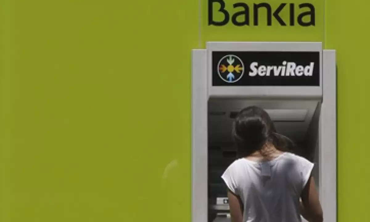 Los ministros de Finanzas de la zona euro acordaron una ayuda de 100,000 millones de euros para la banca española. (Foto: Reuters)