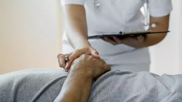 diputados proponen regular la eutanasia en México