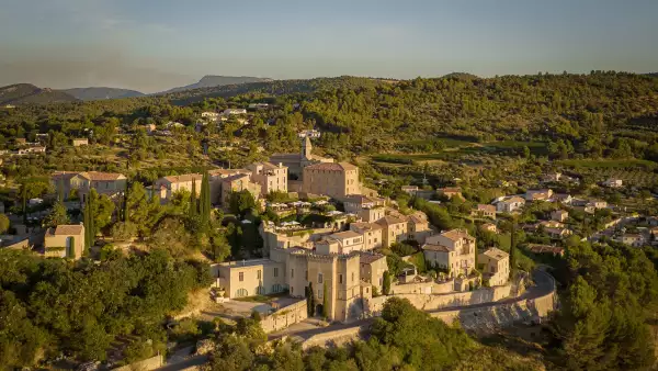 hotel crillon le brave sur francia