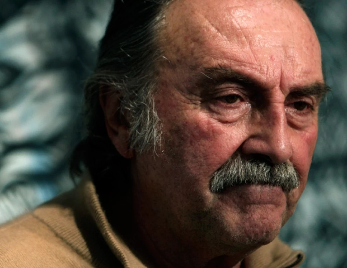 El actor mexicano, confirmó su familia, murió de cáncer hoy en Estados Unidos. Lo acompañan sus familiares, entre ellos su hermana Carmen, y la actriz Ofelia Medina.